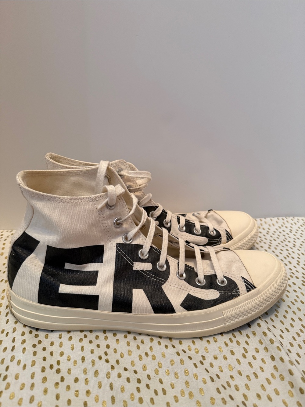Converse High Top Sneakers White and Black - Picture 4 of 8
